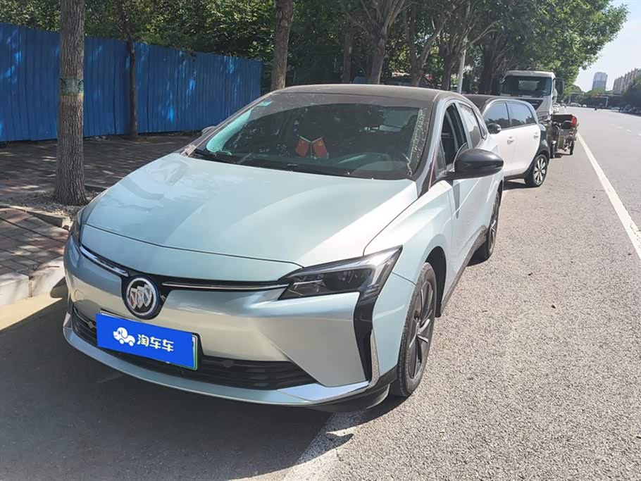 Buick Slightly blue 6