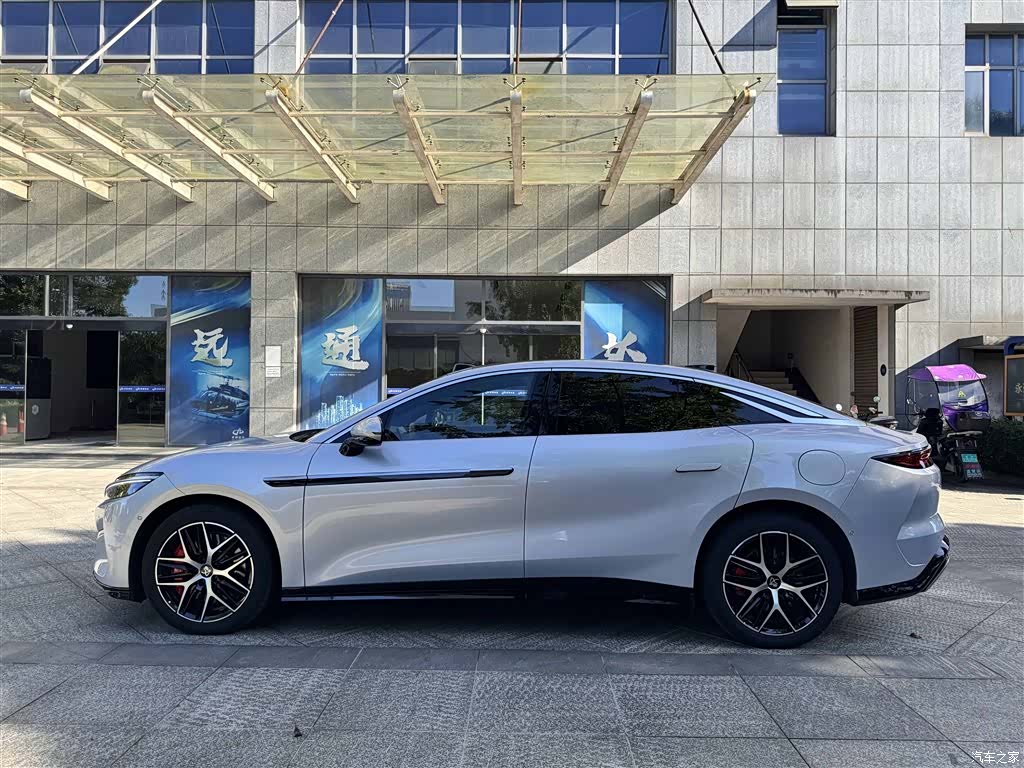 BYD Han, 2025 11
