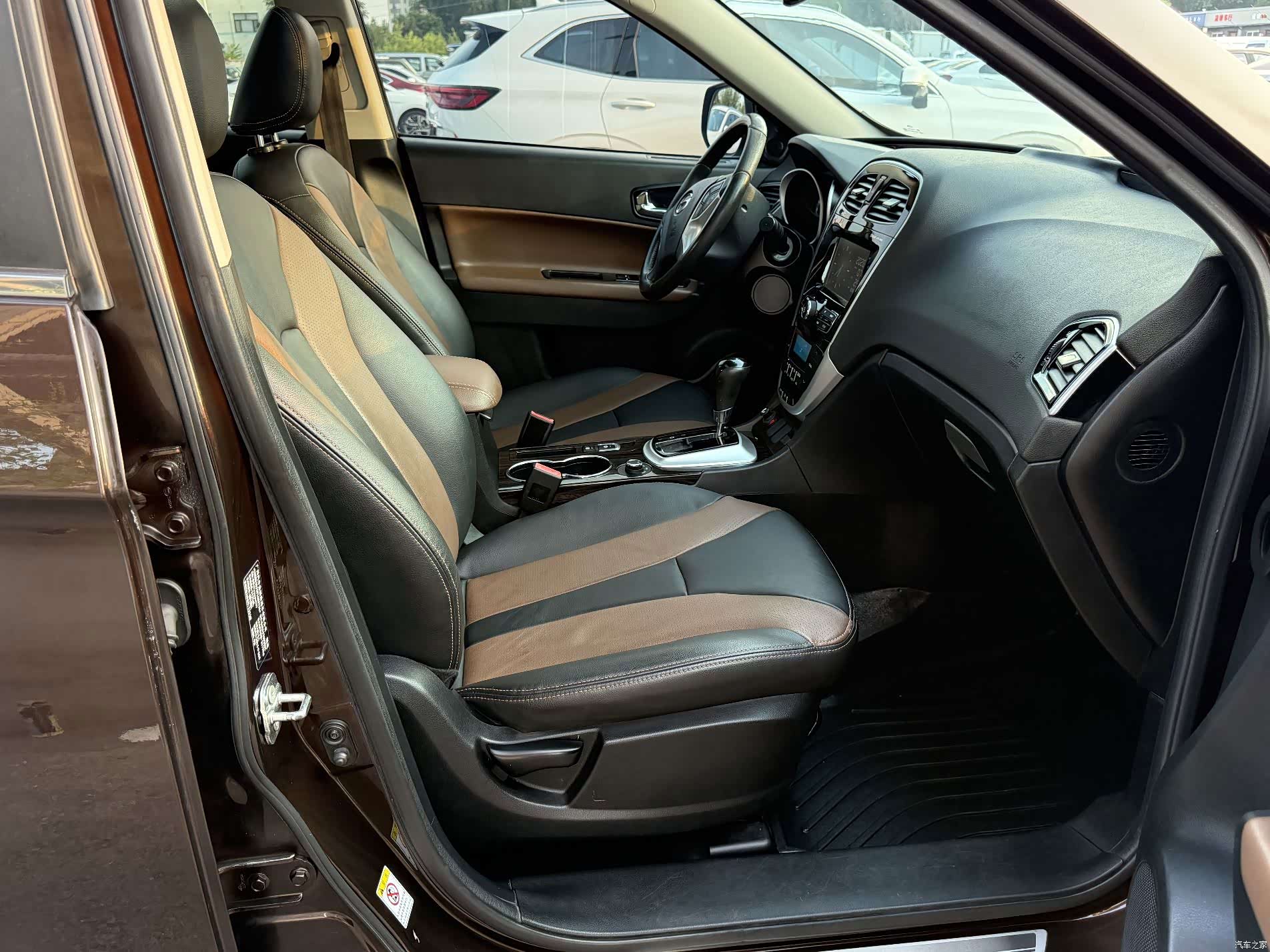 GAC GS5, 2015 18