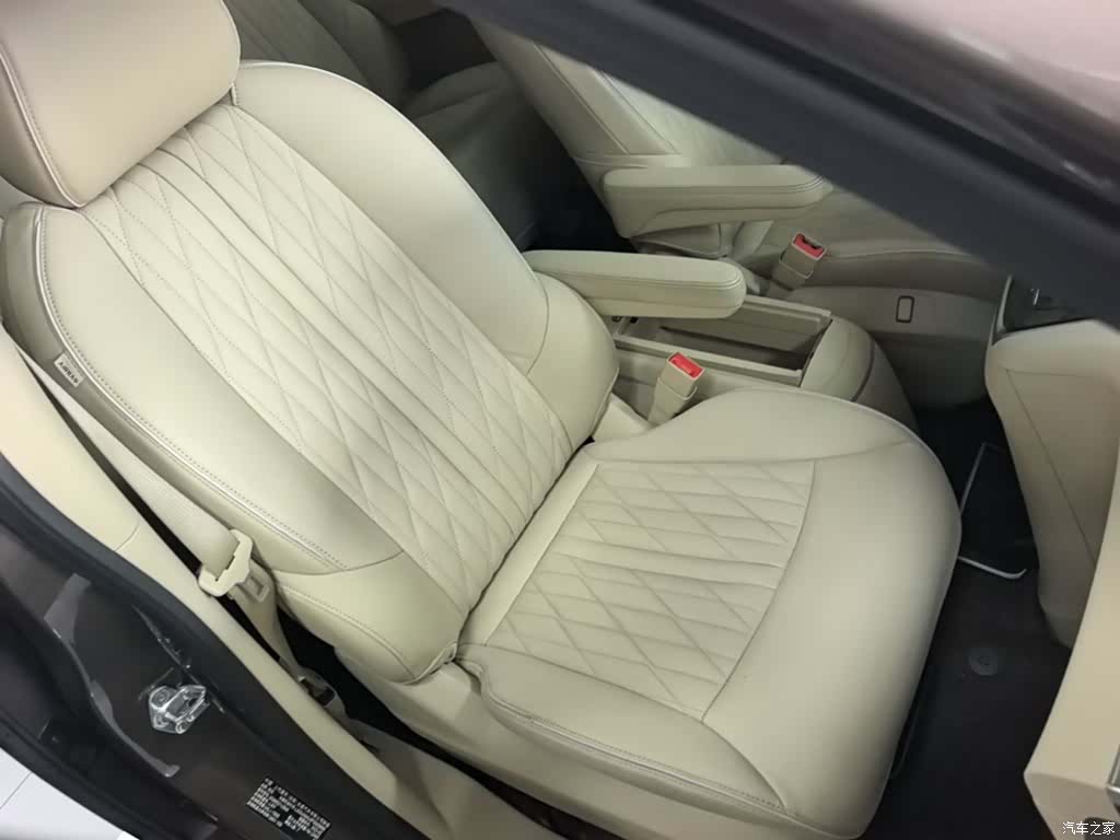 Buick GL8, 2023 25