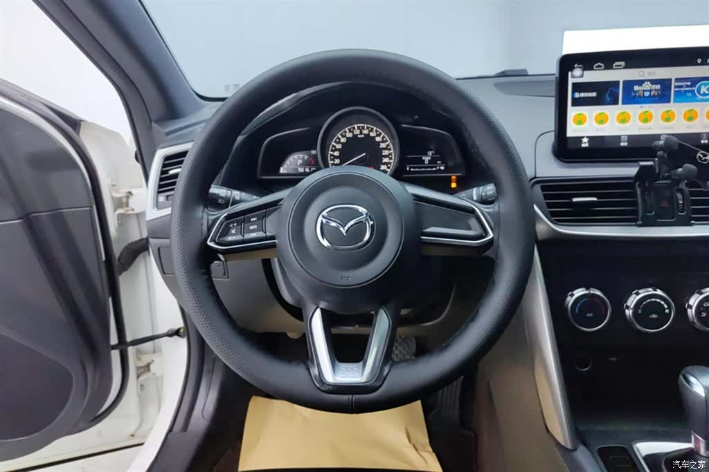 Mazda CX-4, 2018 15