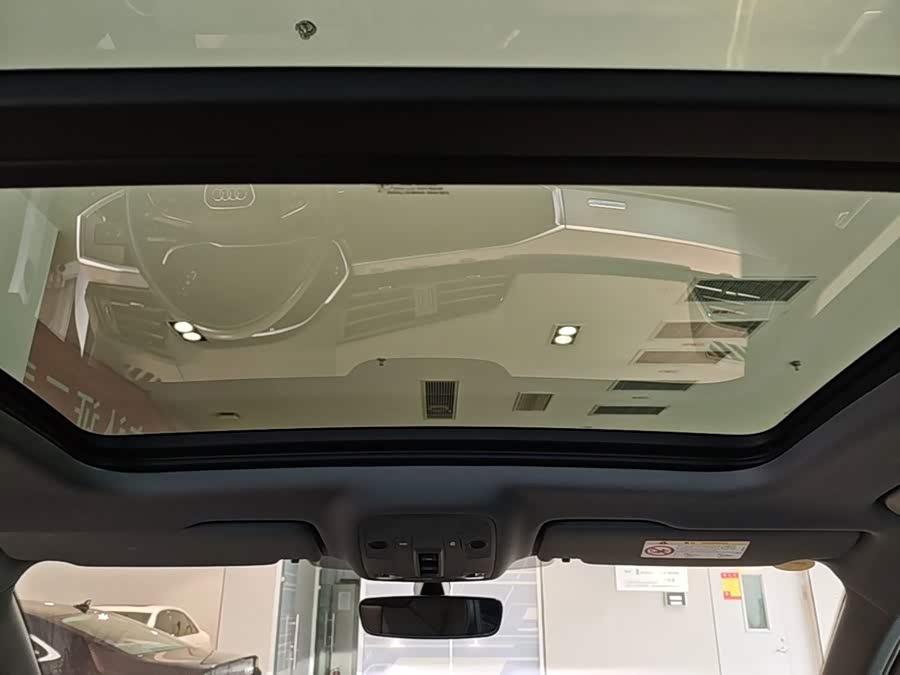 Audi Q3 2024, фото 18