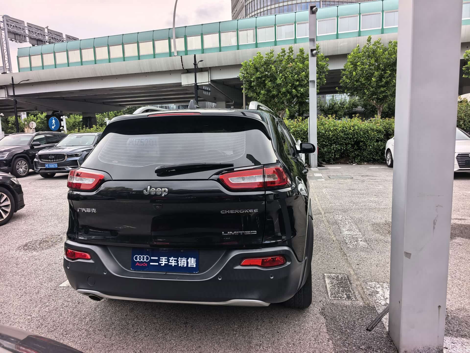 Jeep Cherokee, 2018 все фото