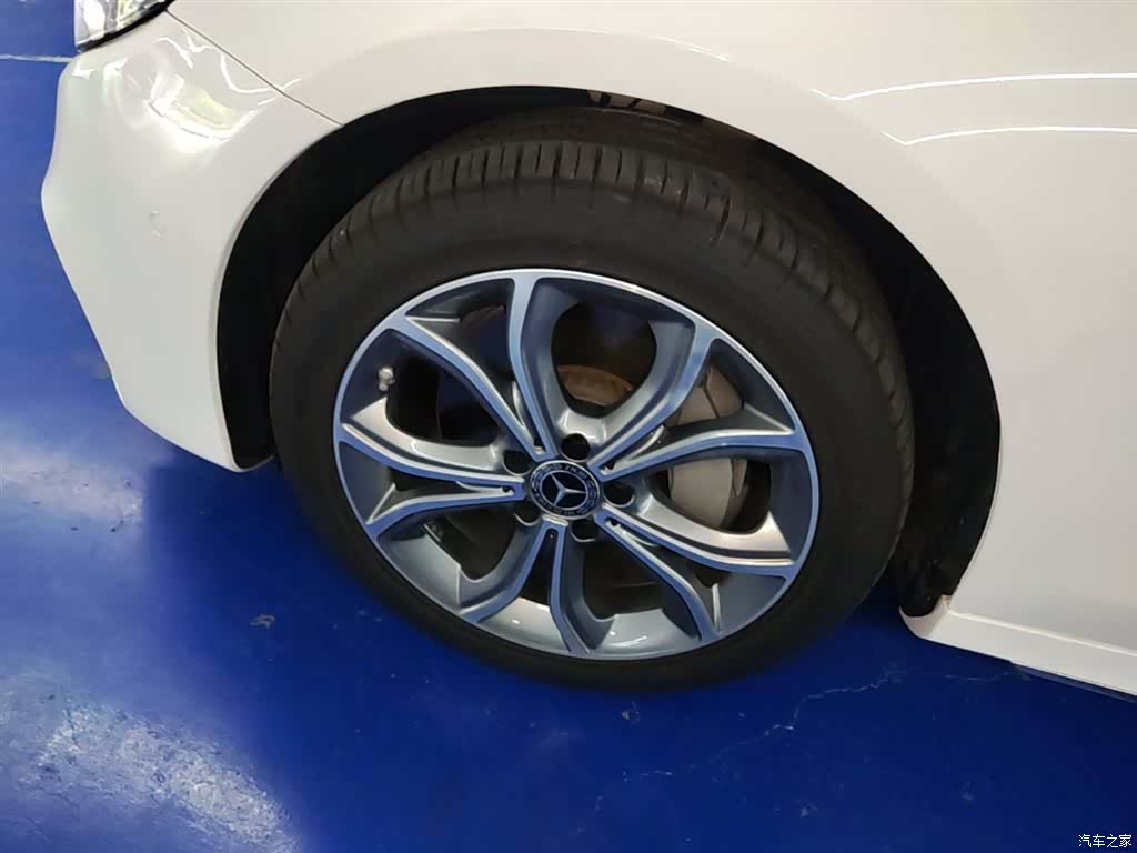 Mercedes-Benz E-Class, 2020 22
