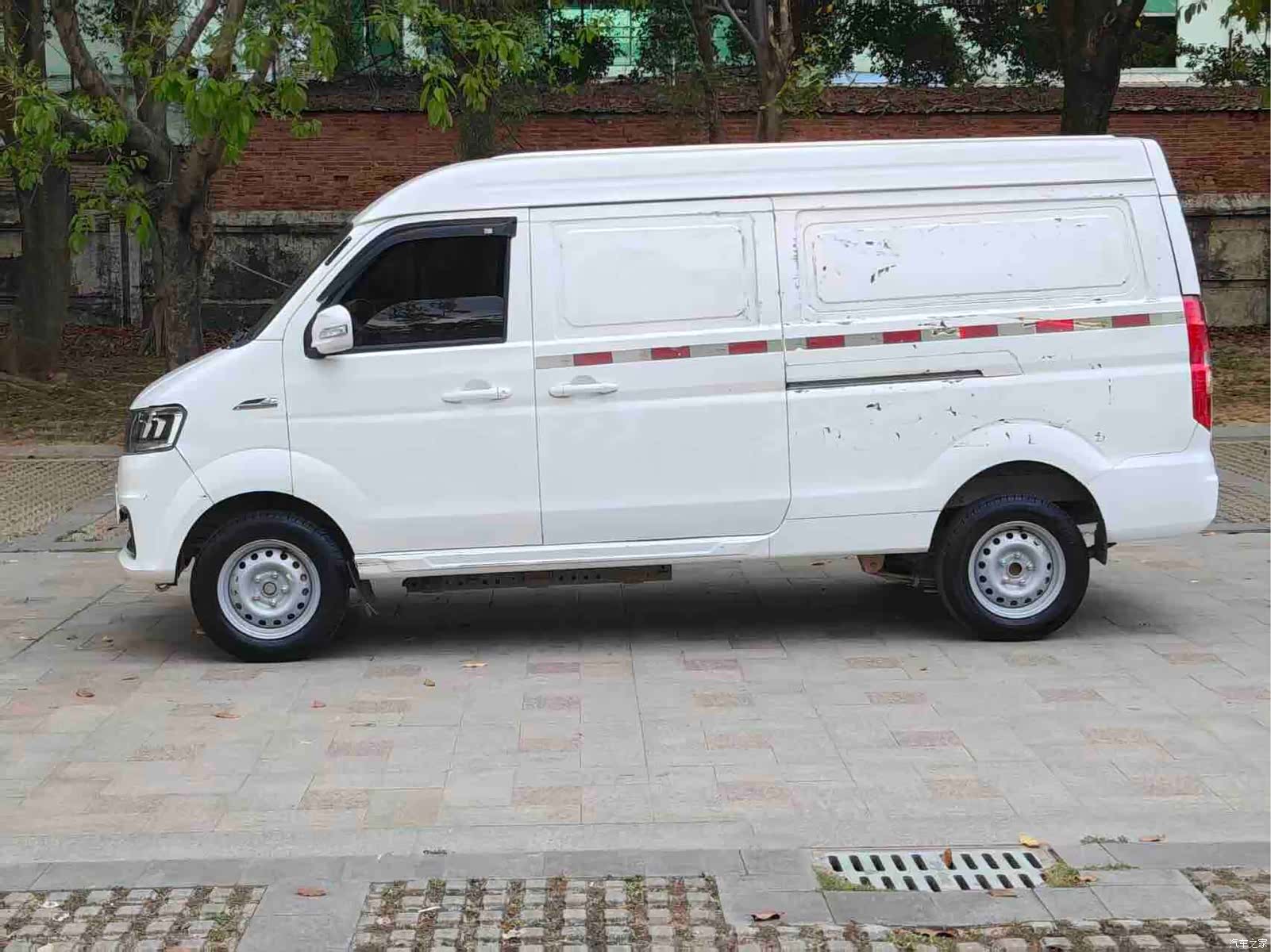 Geely E5, 2022 4