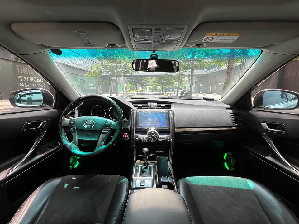 Toyota Reiz Toyota Reiz