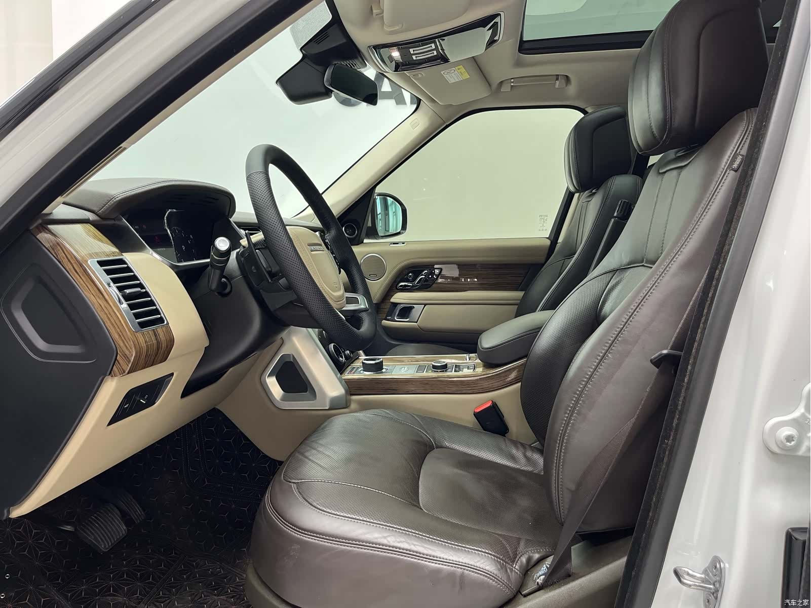 Land Rover Range Rover, 2019 3