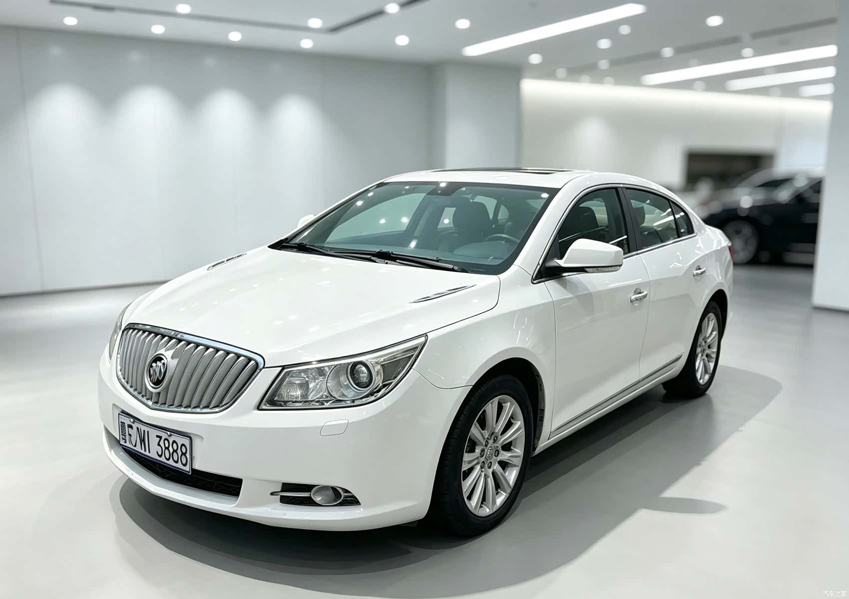 Buick LaCrosse, 2014 1