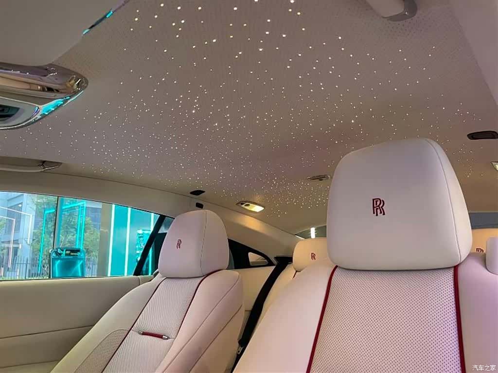 Rolls-Royce Wraith, 2018 8