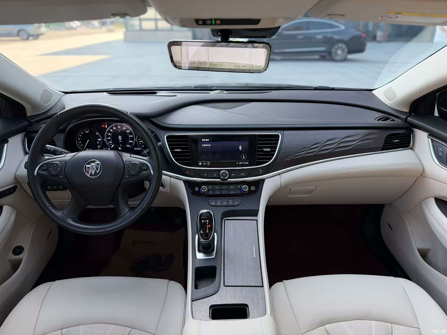 Buick LaCrosse, 2022 все фото