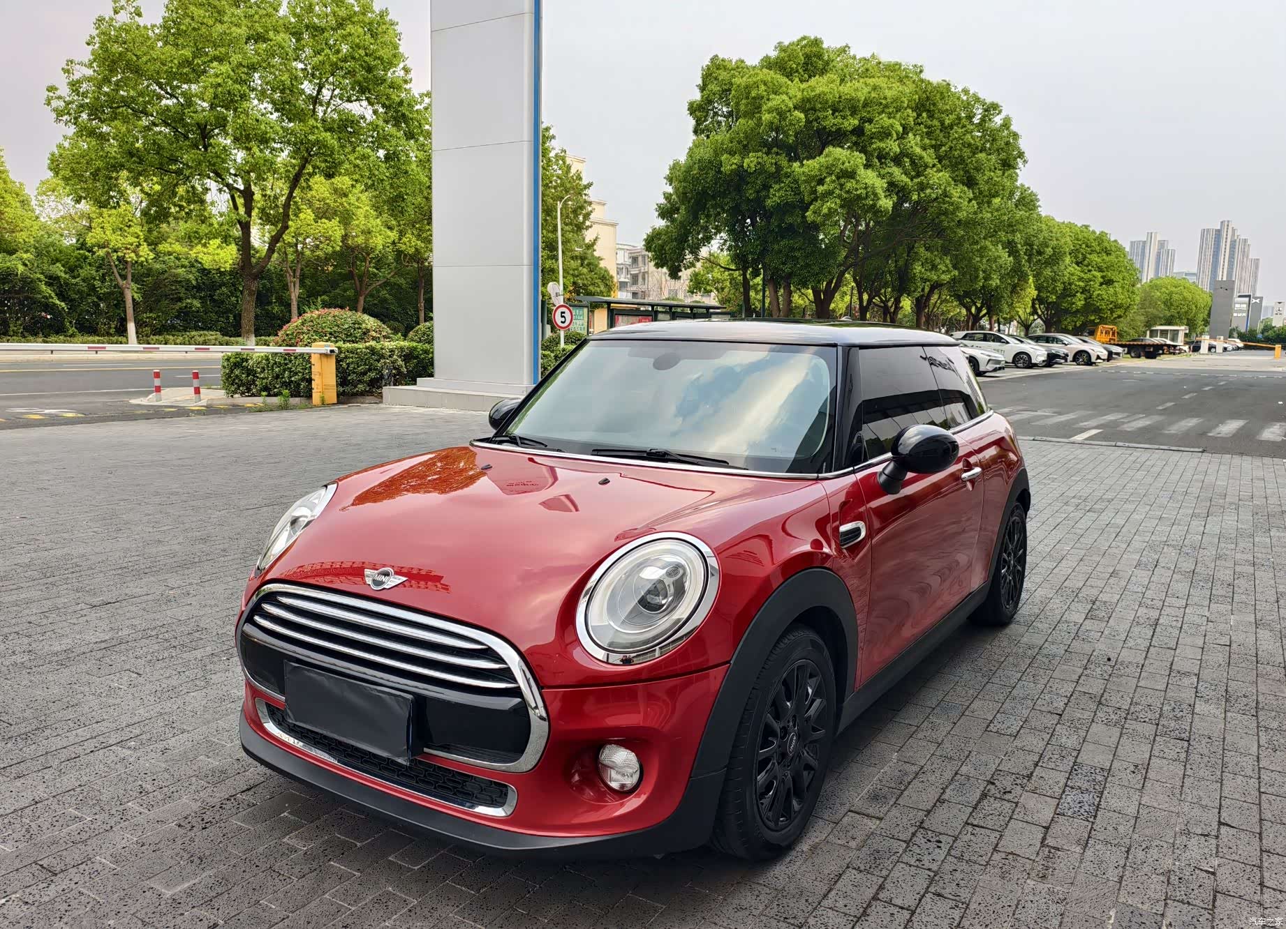Mini Cooper, 2015 1