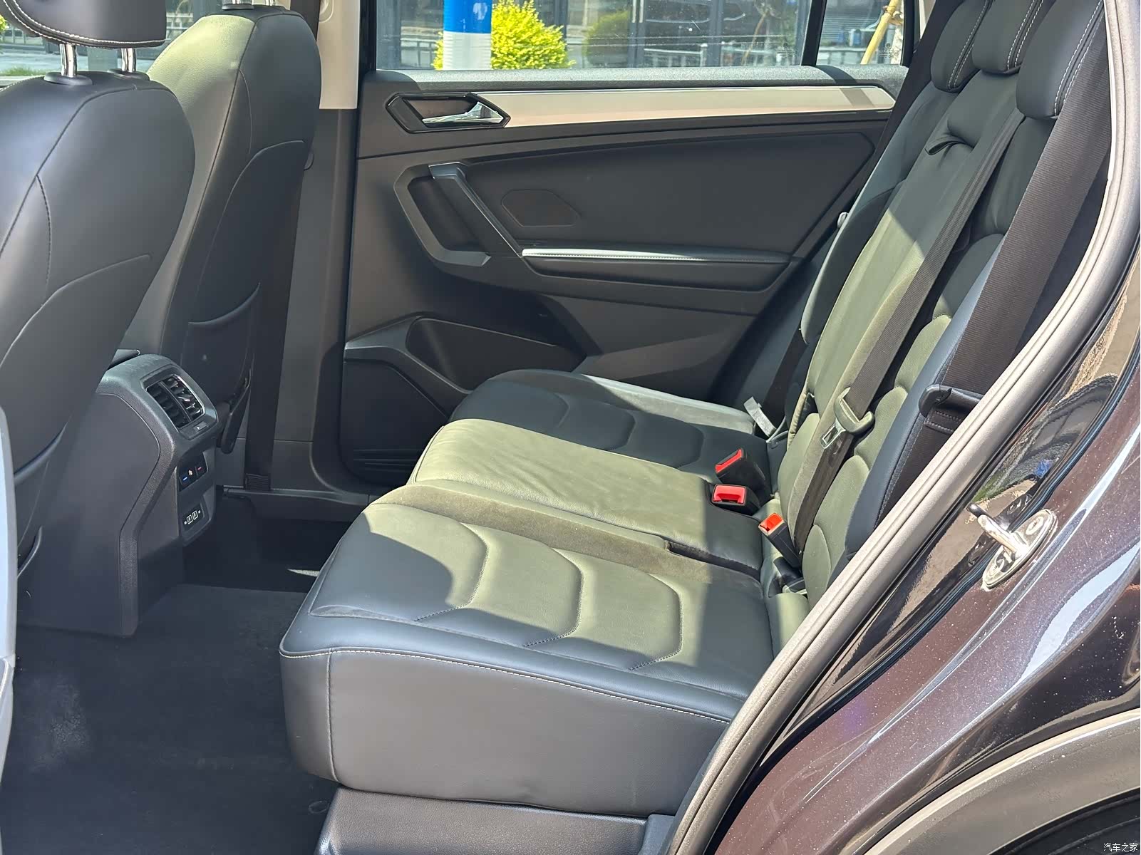 Volkswagen Tiguan L, 2019 6