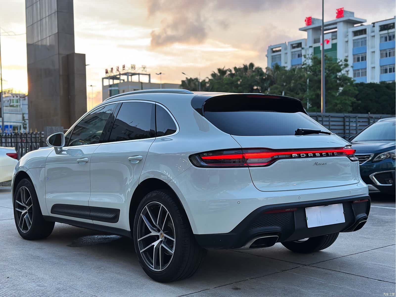 Porsche Macan, 2023 4