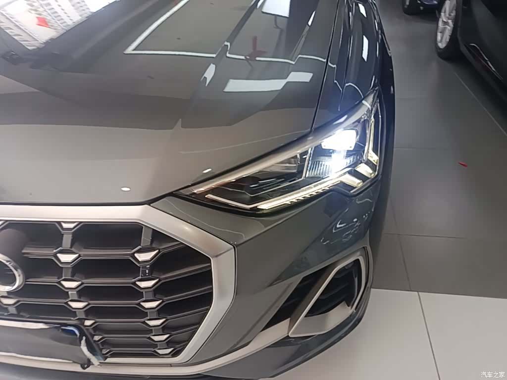 Audi Q3, 2020 24