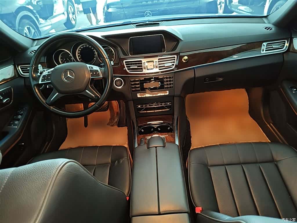 Mercedes-Benz E-Class, 2015 10