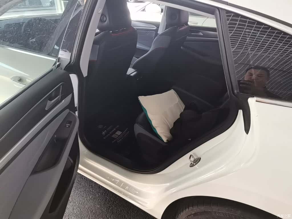 Volkswagen Lamando, 2024 17