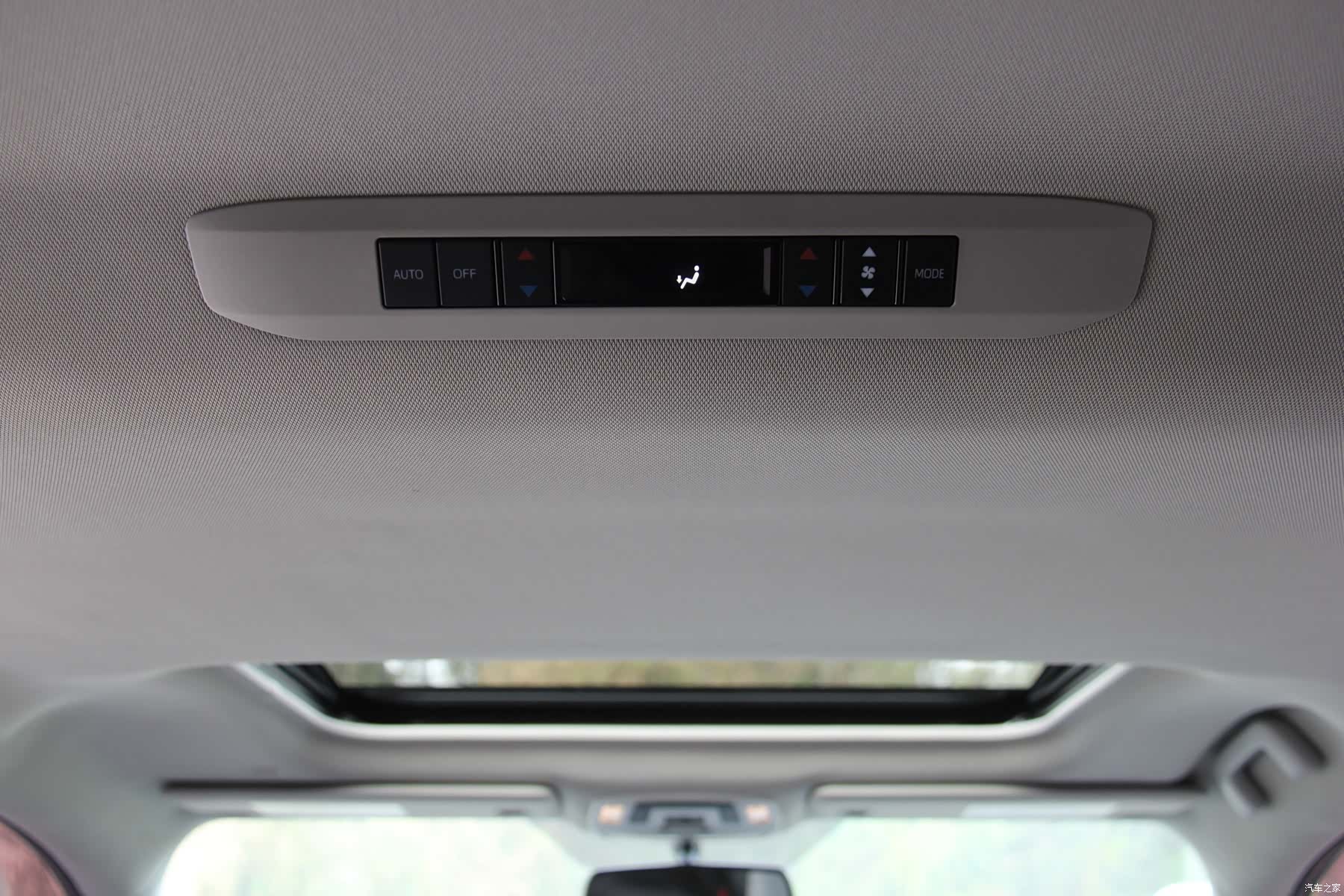 Toyota Sienna, 2022 22