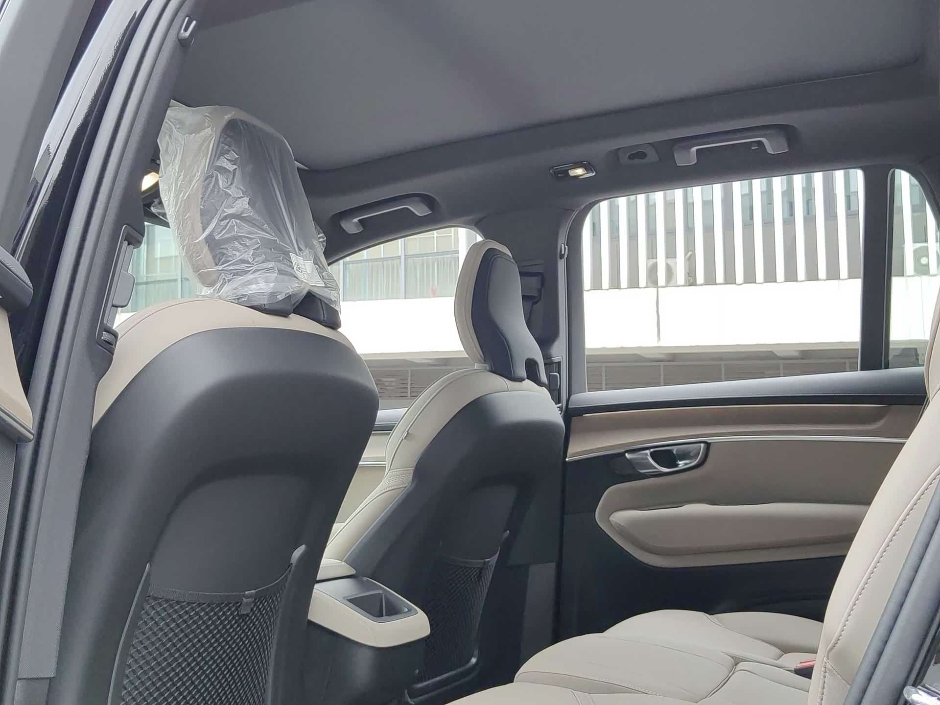 Volvo XC90, 2026 16