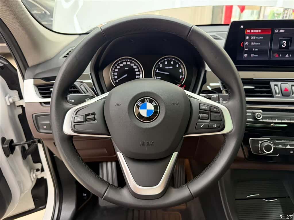 BMW X1, 2023 11