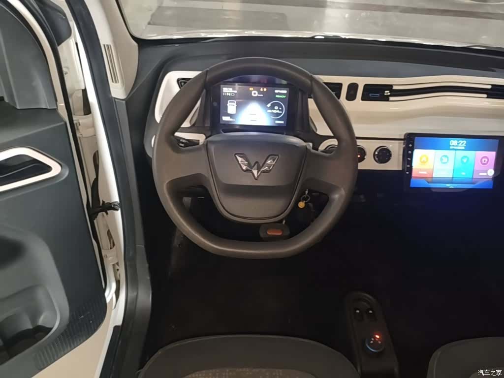 Wuling MINIEV, 2021 11