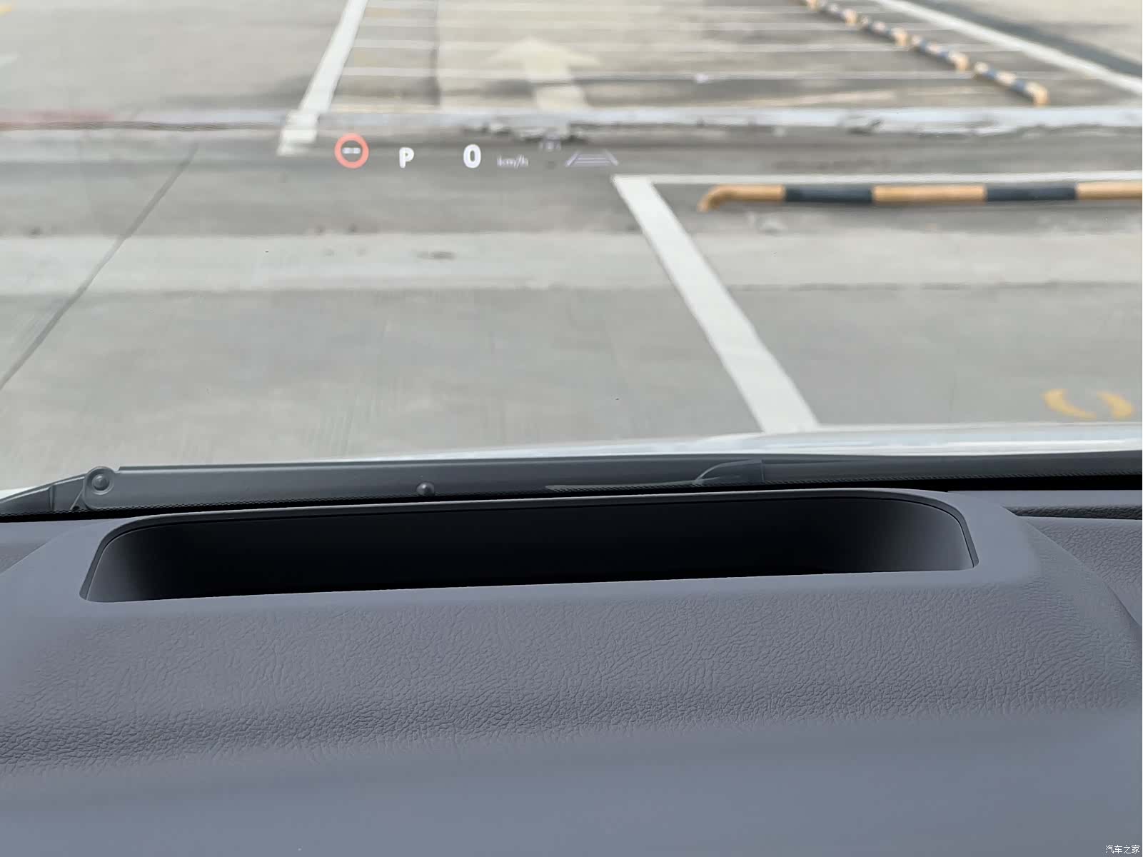 Toyota Vellfire, 2025 17