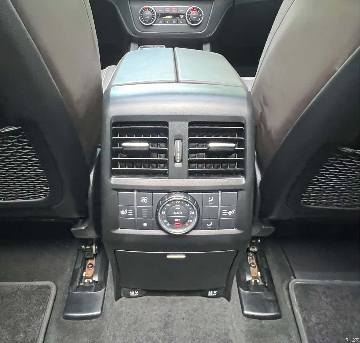 Mercedes-Benz GLS, 2019 18