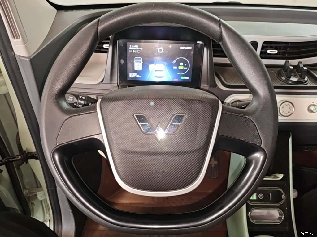 Wuling MINIEV, 2022 11