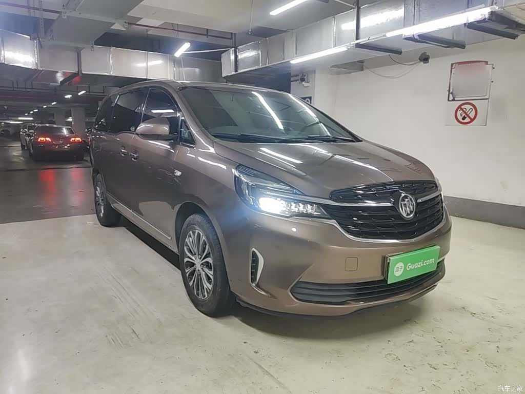 Buick GL8, 2022 4