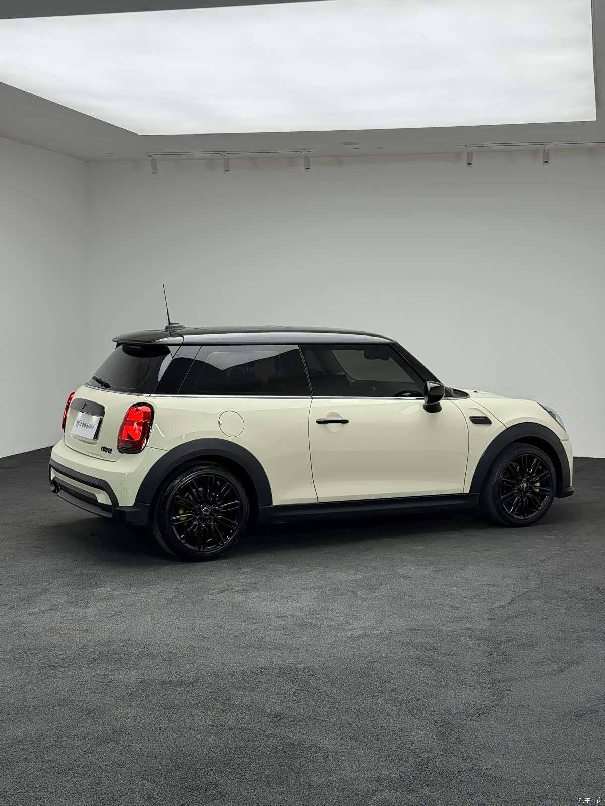 Mini Cooper, 2023 22