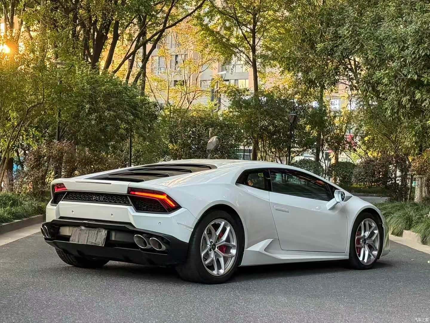 Lamborghini Huracán, 2014 9