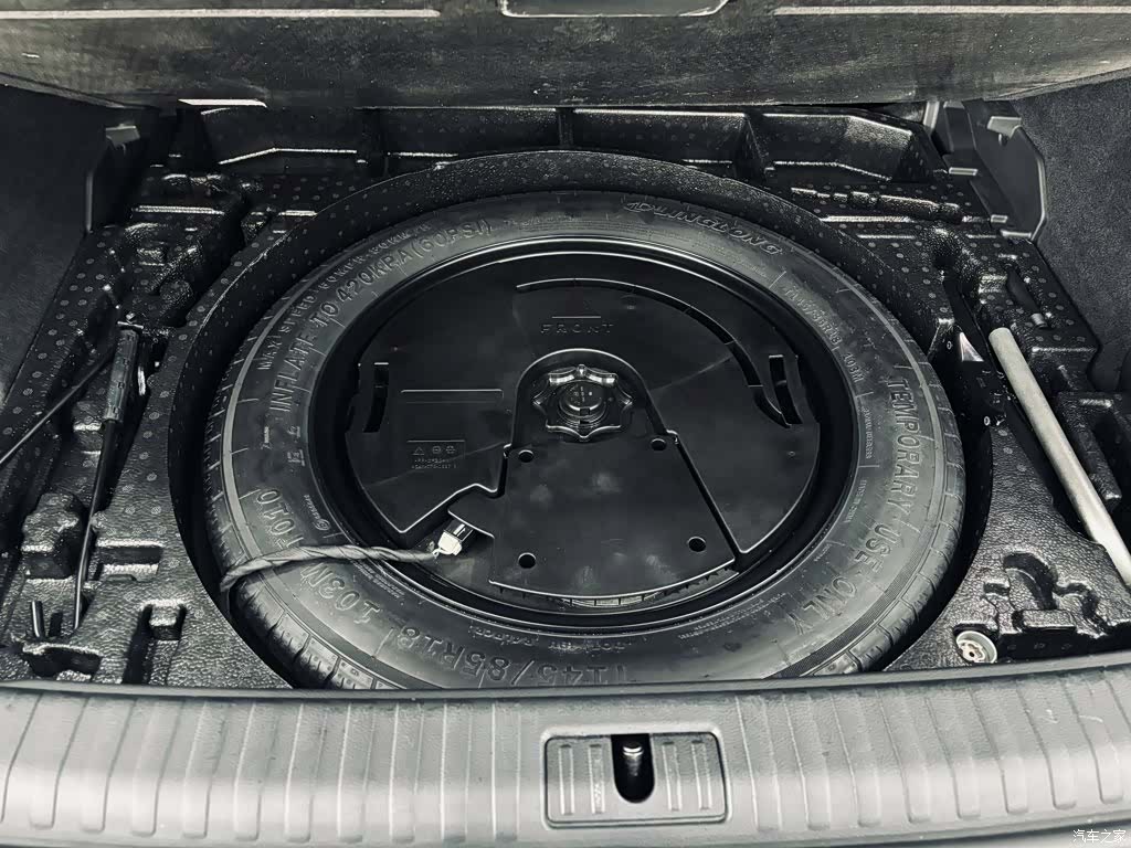 Audi Q3, 2021 13
