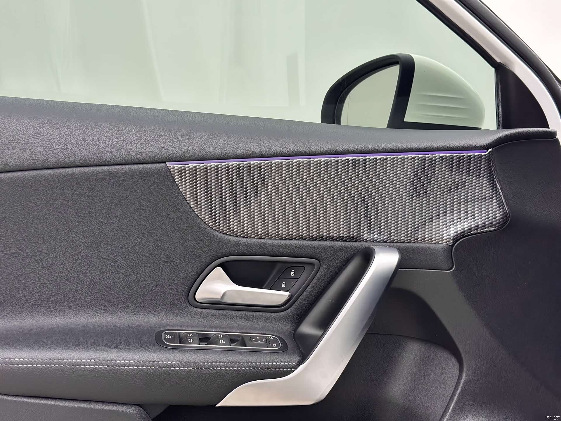 Mercedes-Benz A-Class, 2020 14