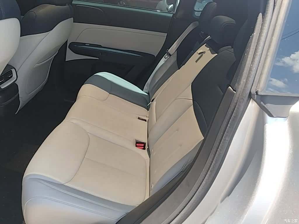 Xpeng G6, 2024 17