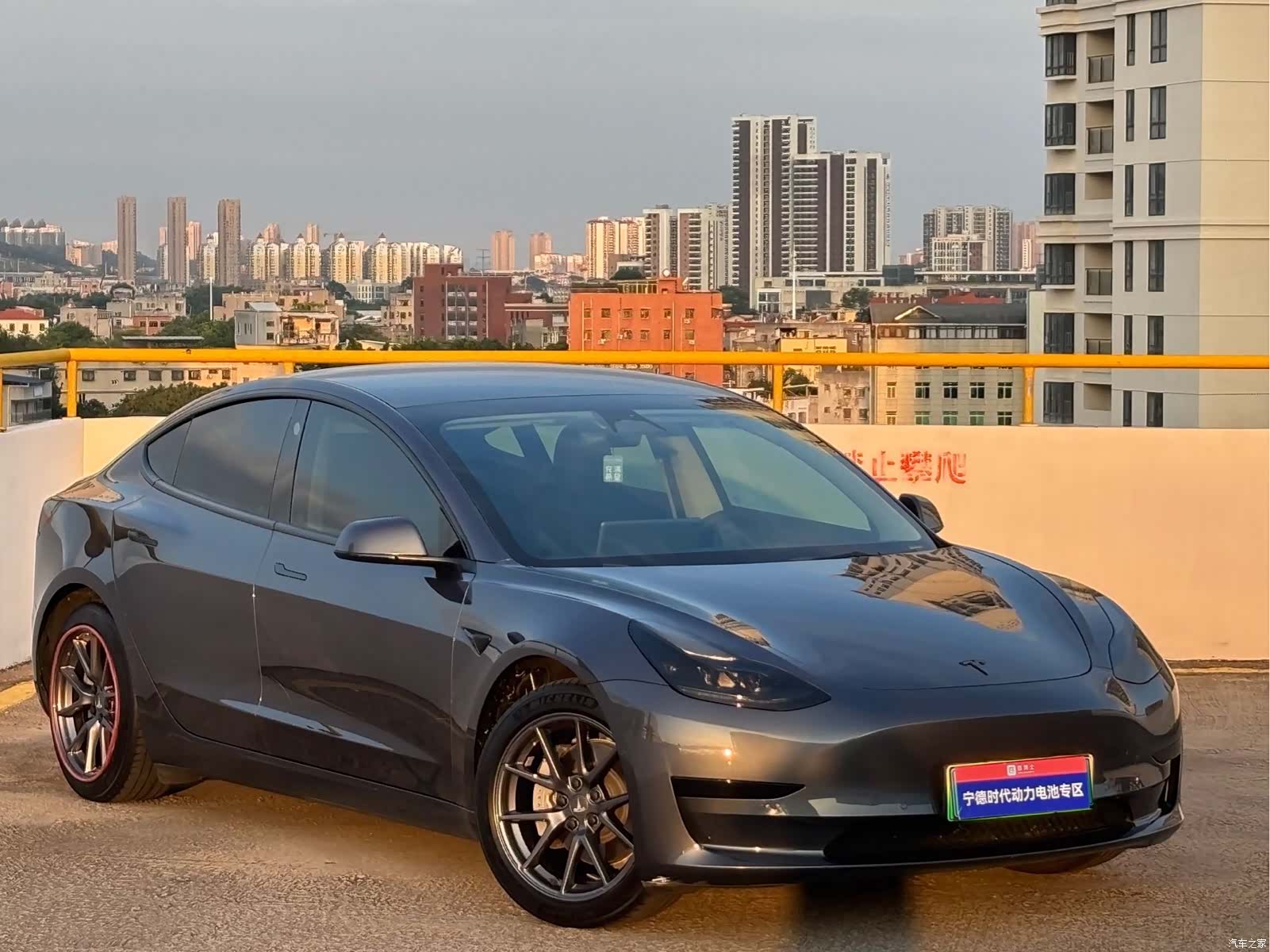 Tesla Model 3, 2023 3