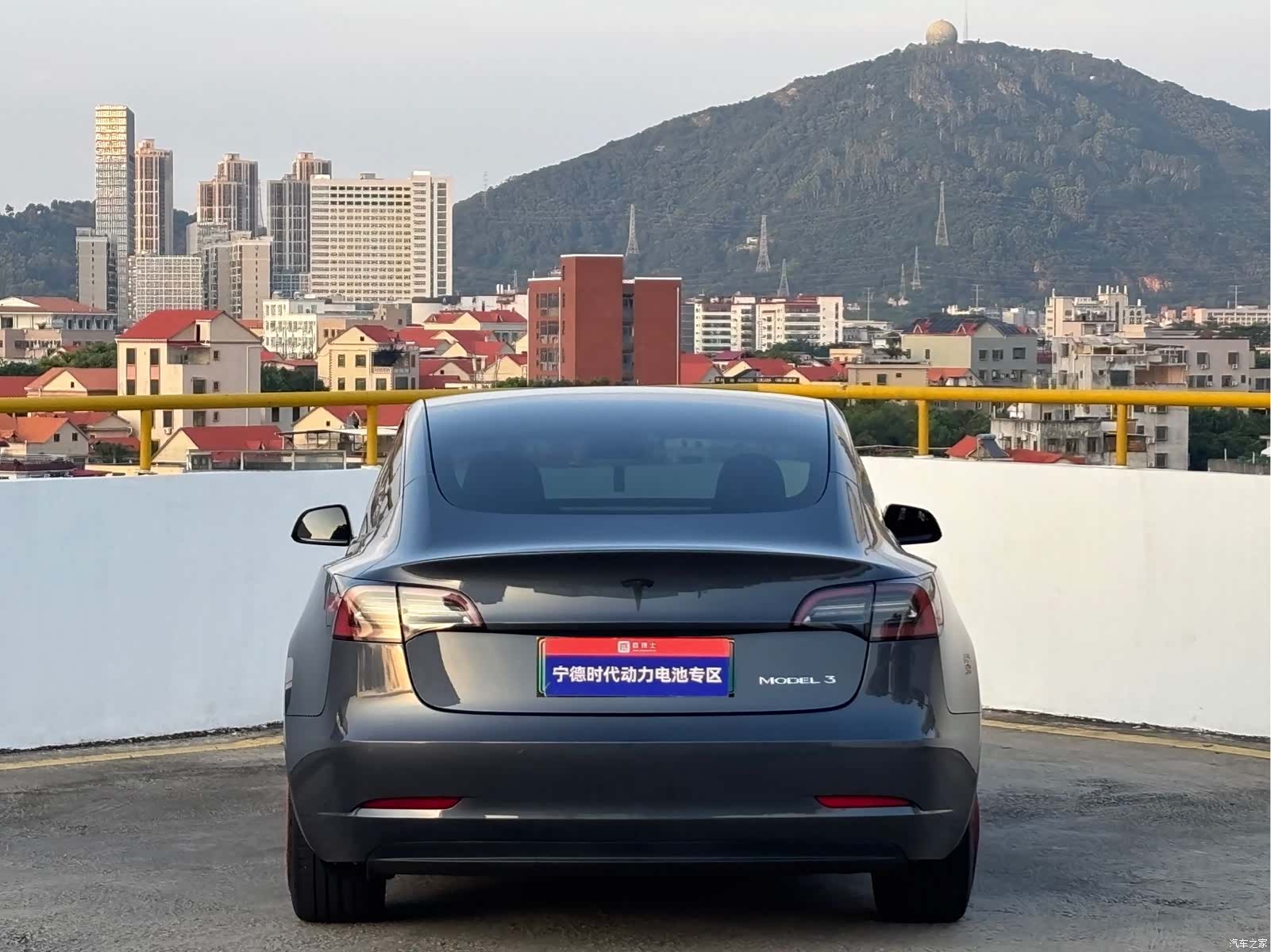 Tesla Model 3, 2023 11