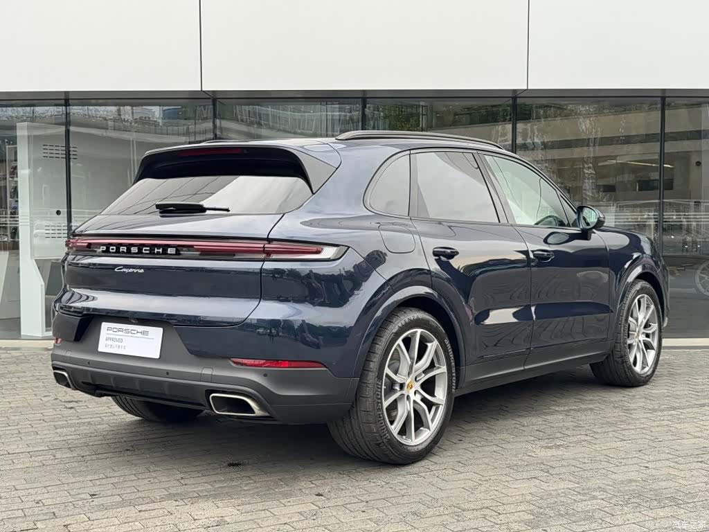 Porsche Cayenne, 2025 3