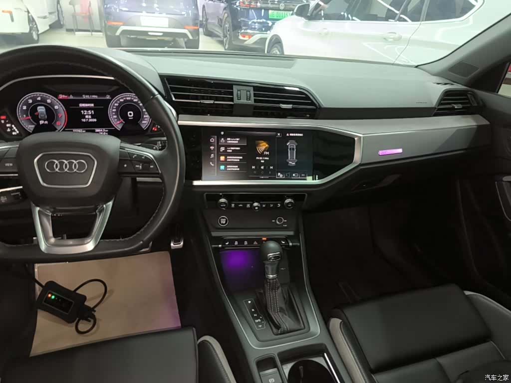 Audi Q3, 2024 13