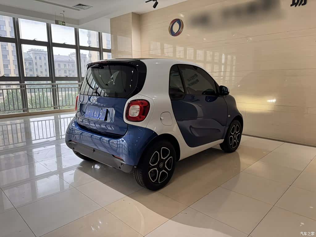Smart Fortwo, 2019 7