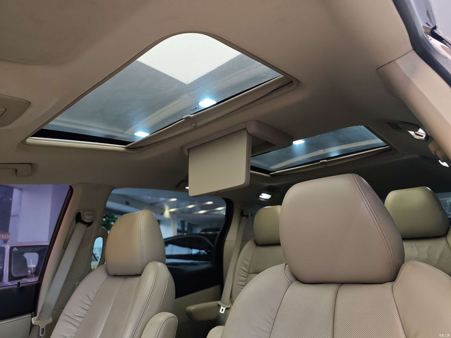 Buick GL8, 2015 13