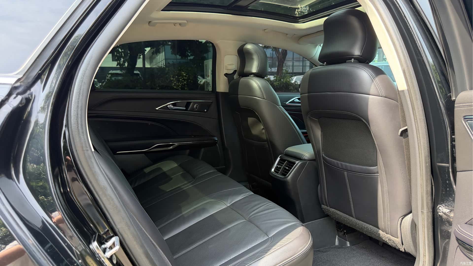 Ford Taurus, 2020 17