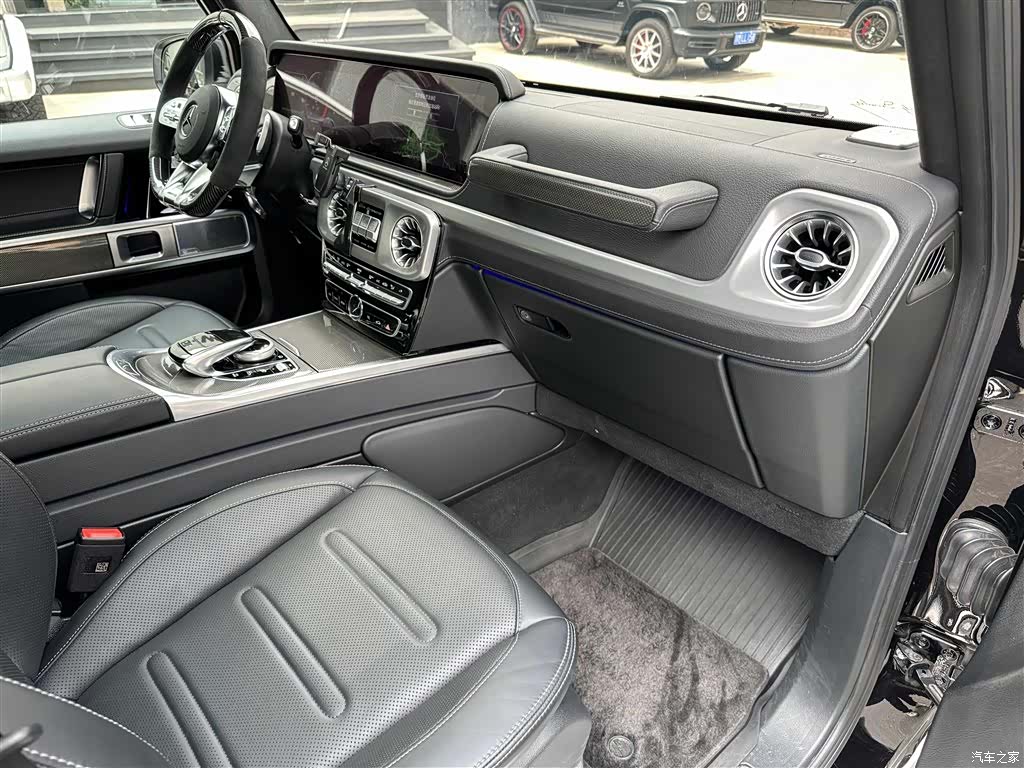 Mercedes-Benz G-Class, 2023 12
