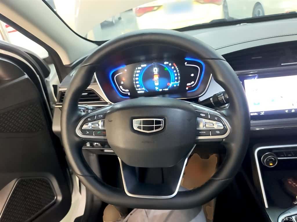 Geely Binray, 2019 11
