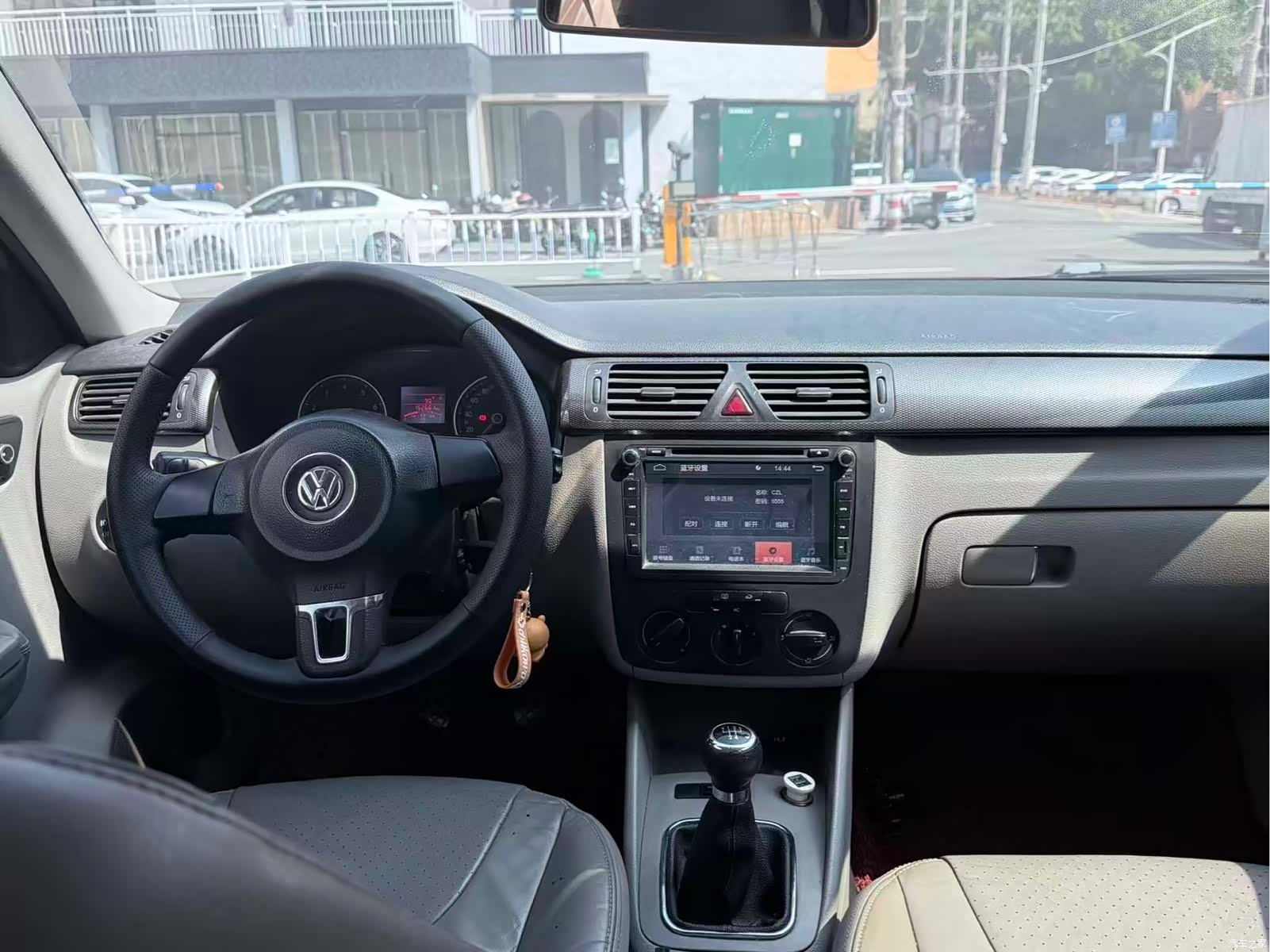 Volkswagen Bora, 2011 11