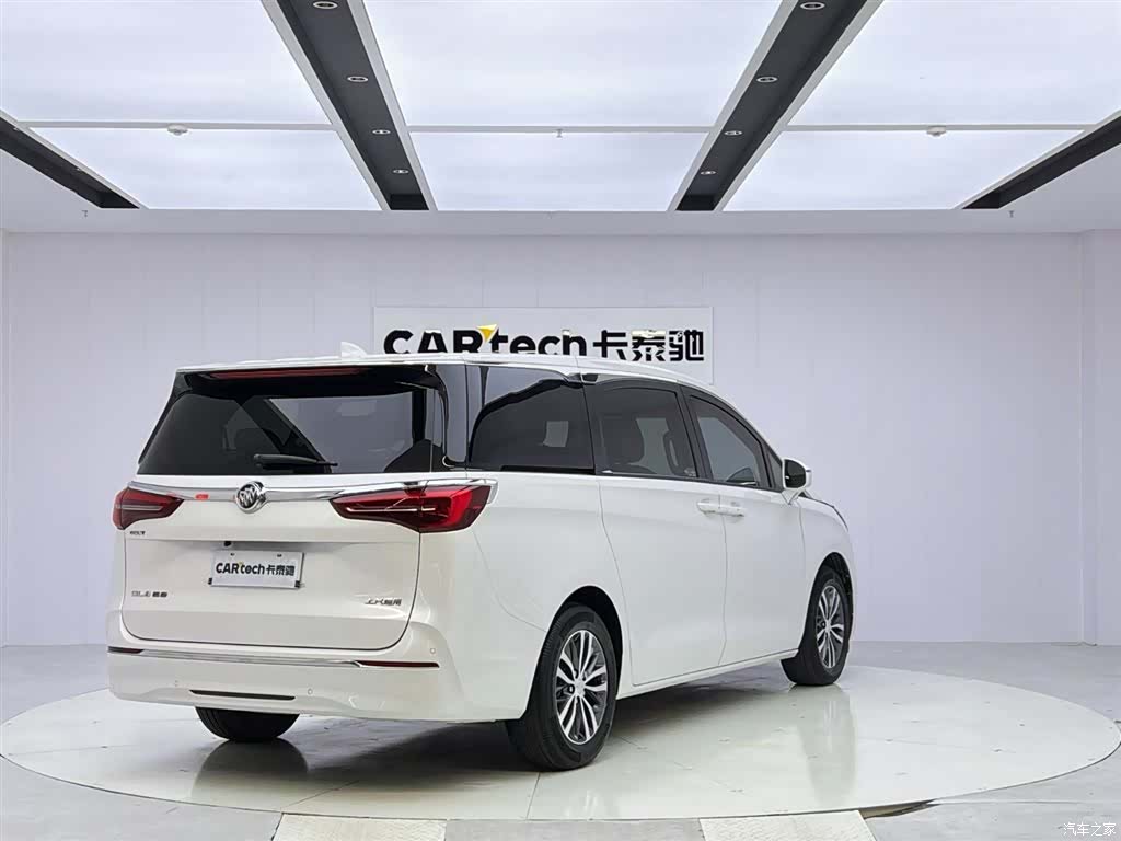 Buick GL8, 2022 все фото
