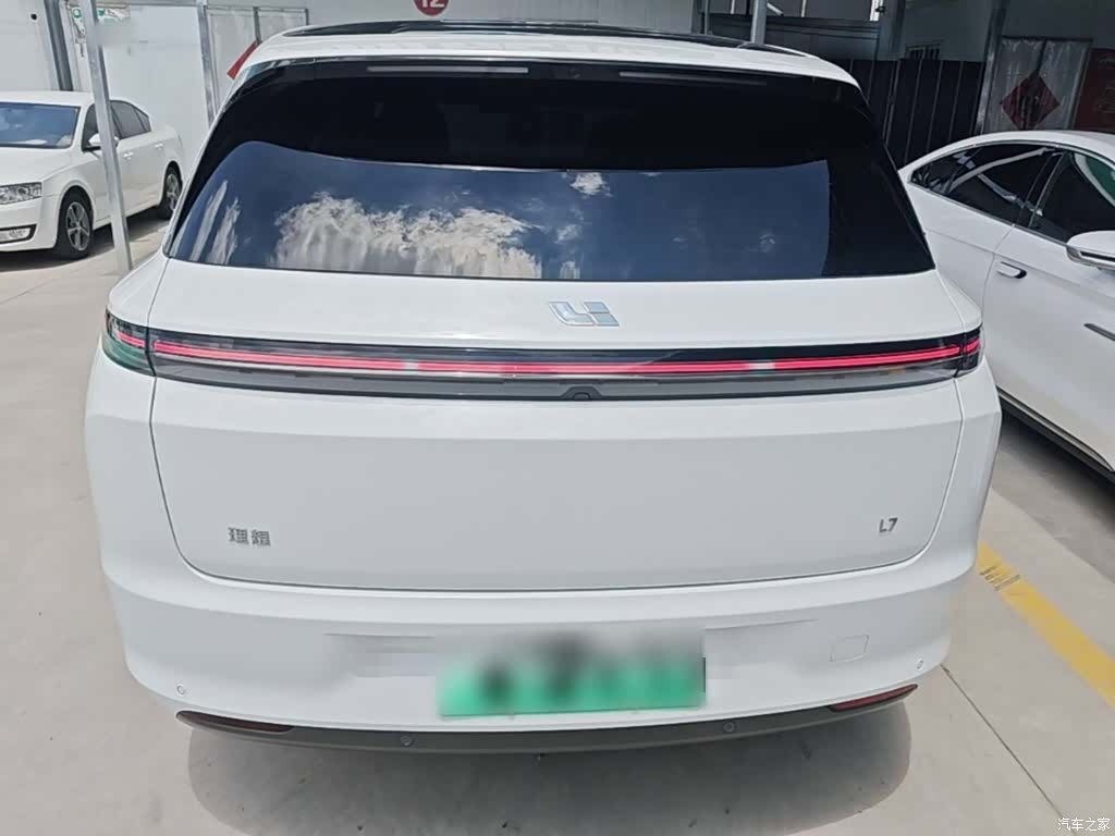 Li Auto L7, 2024 6