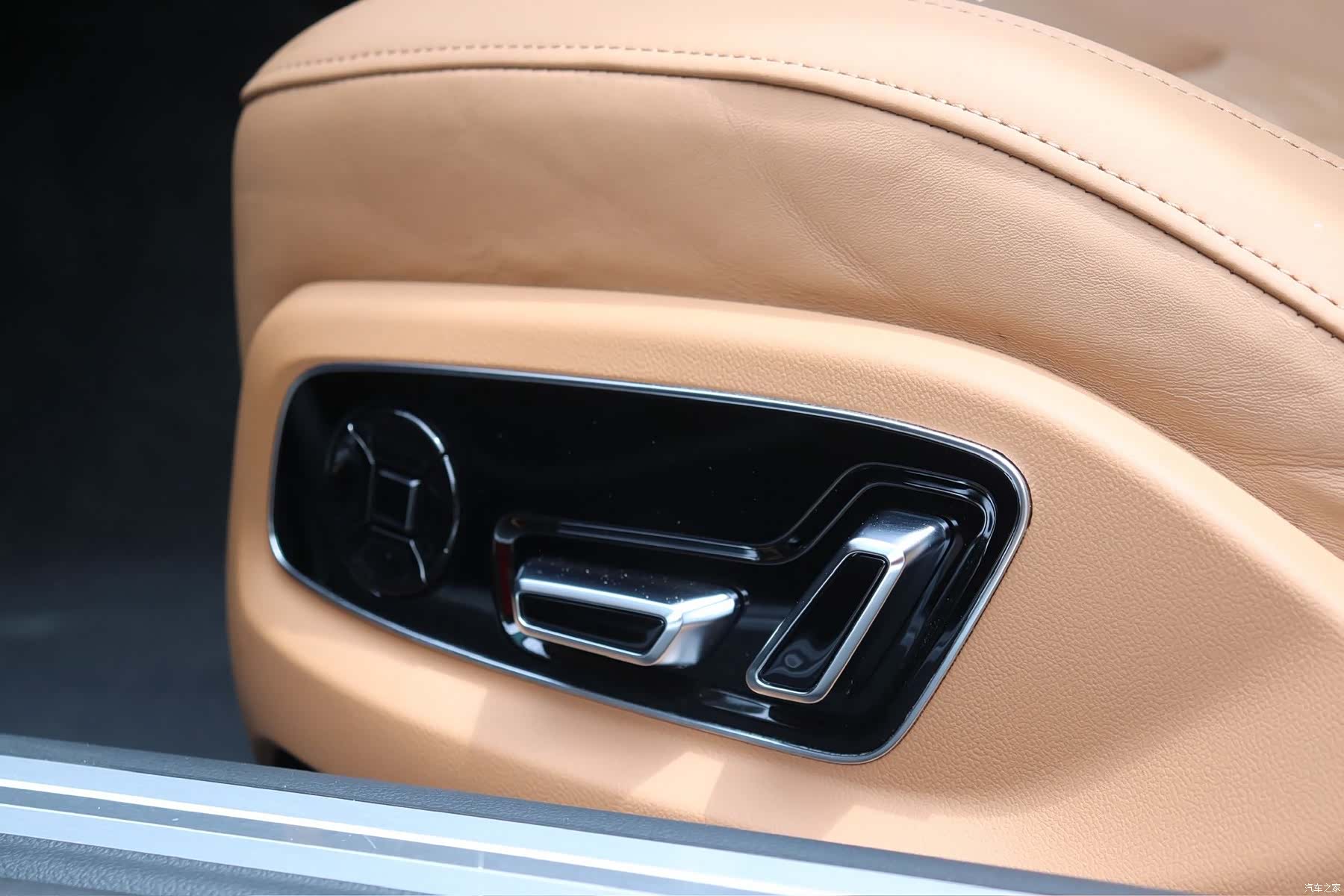 Audi A8L, 2022 20