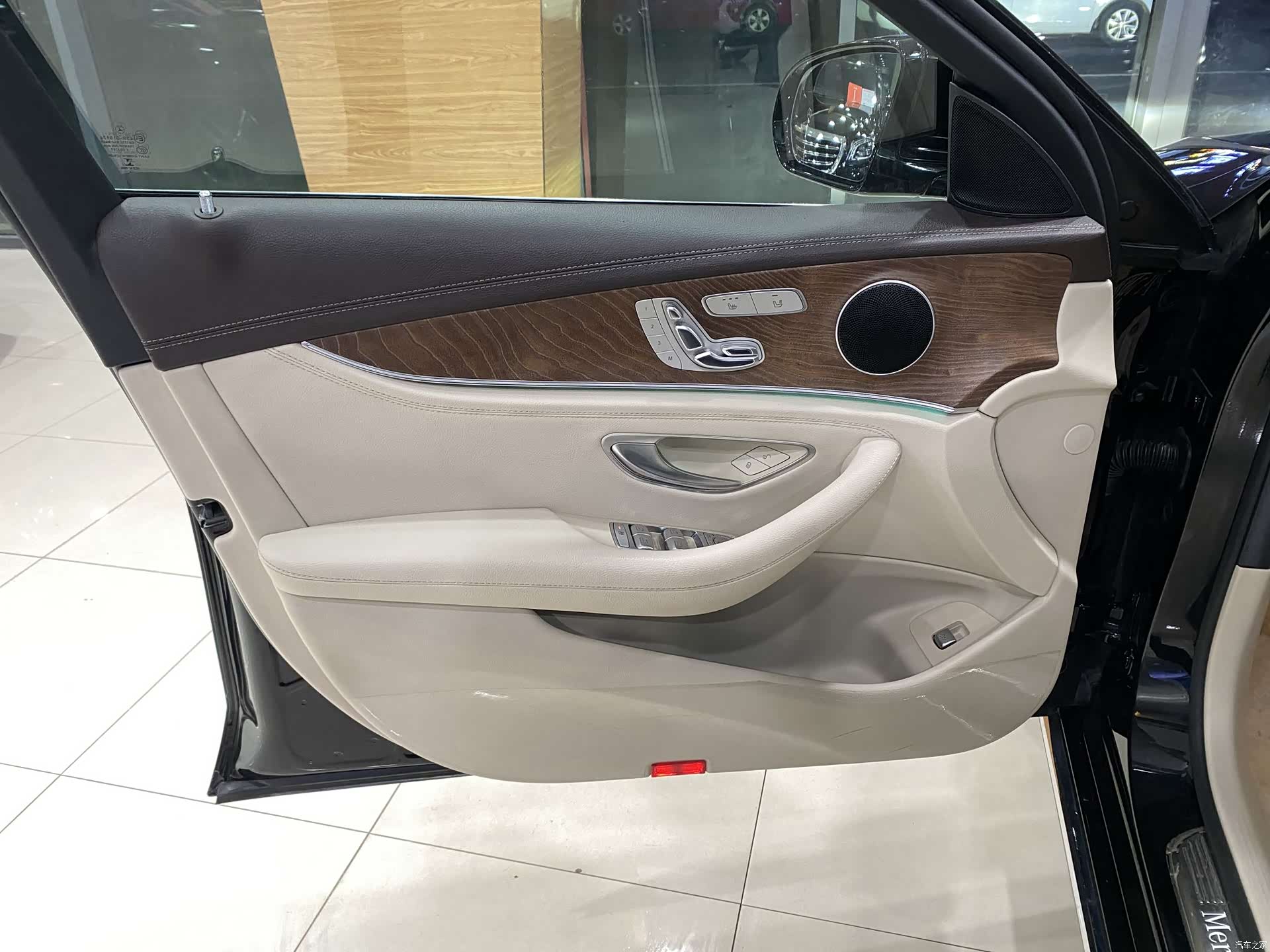 Mercedes-Benz E-Class, 2018 13