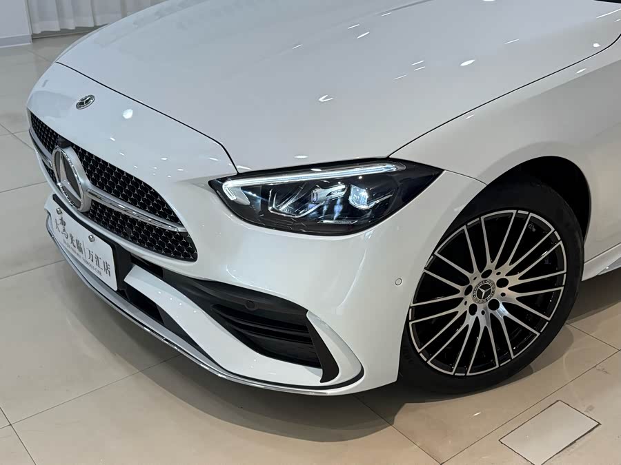 Mercedes-Benz C-Class 2023, фото 9