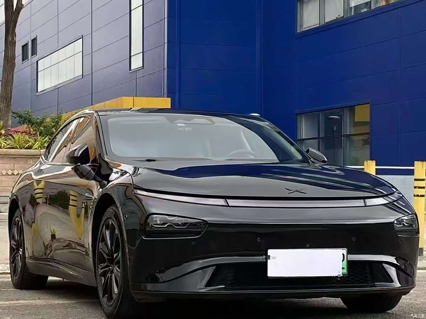 Xpeng P7, 2021 3