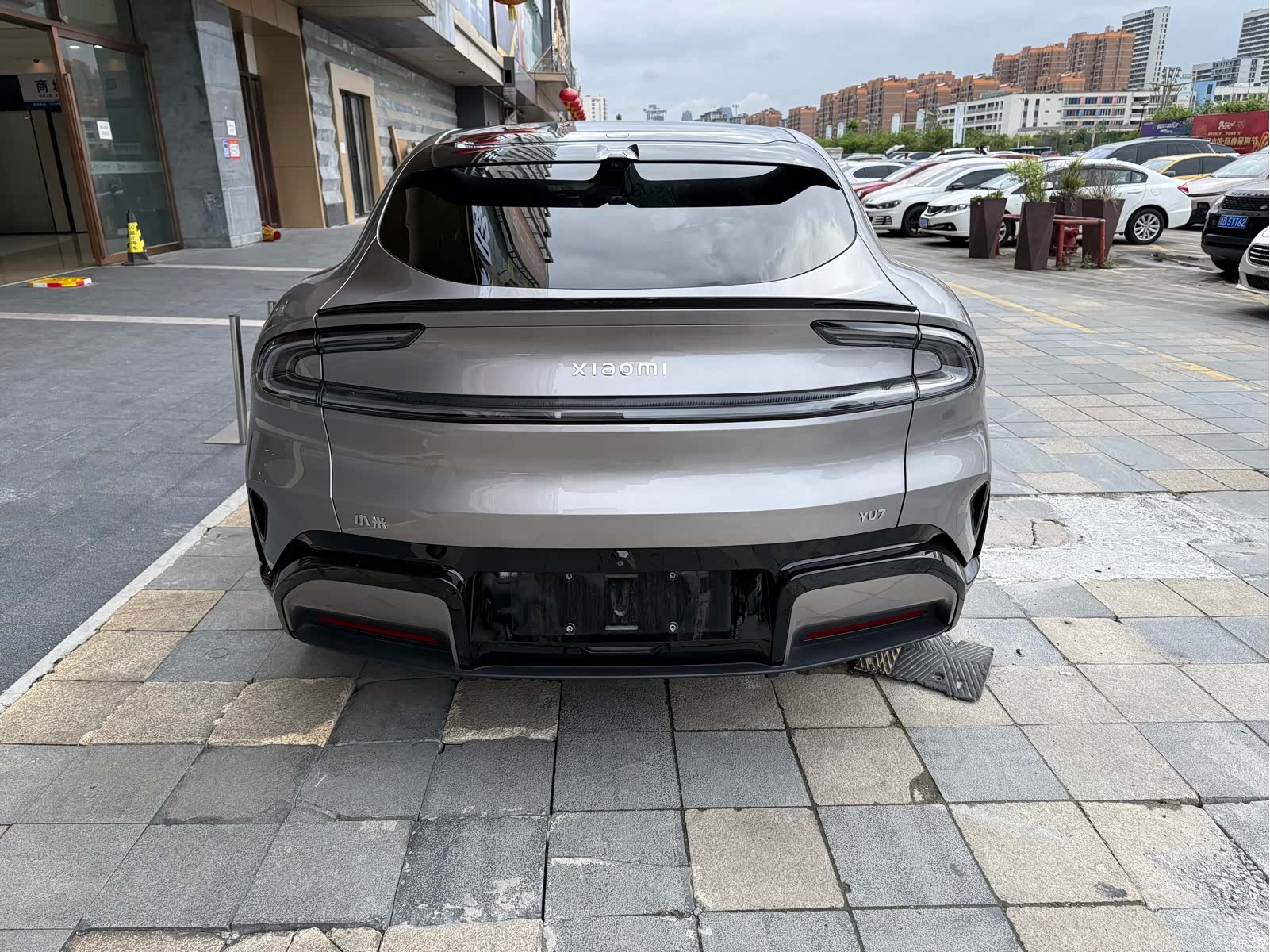 Xiaomi YU7, 2025 13